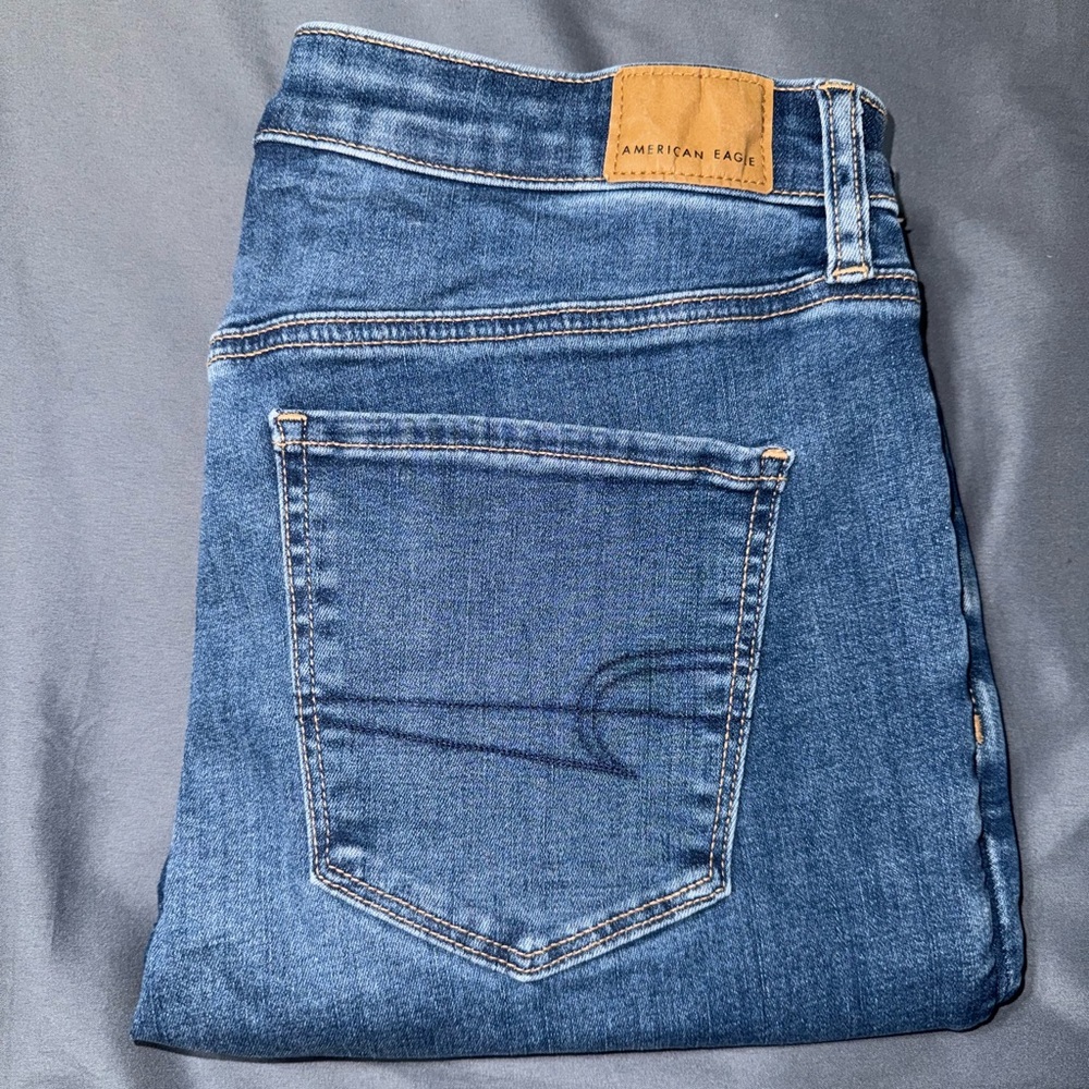 American Eagle Next Level Stretch High-Rise Jegging